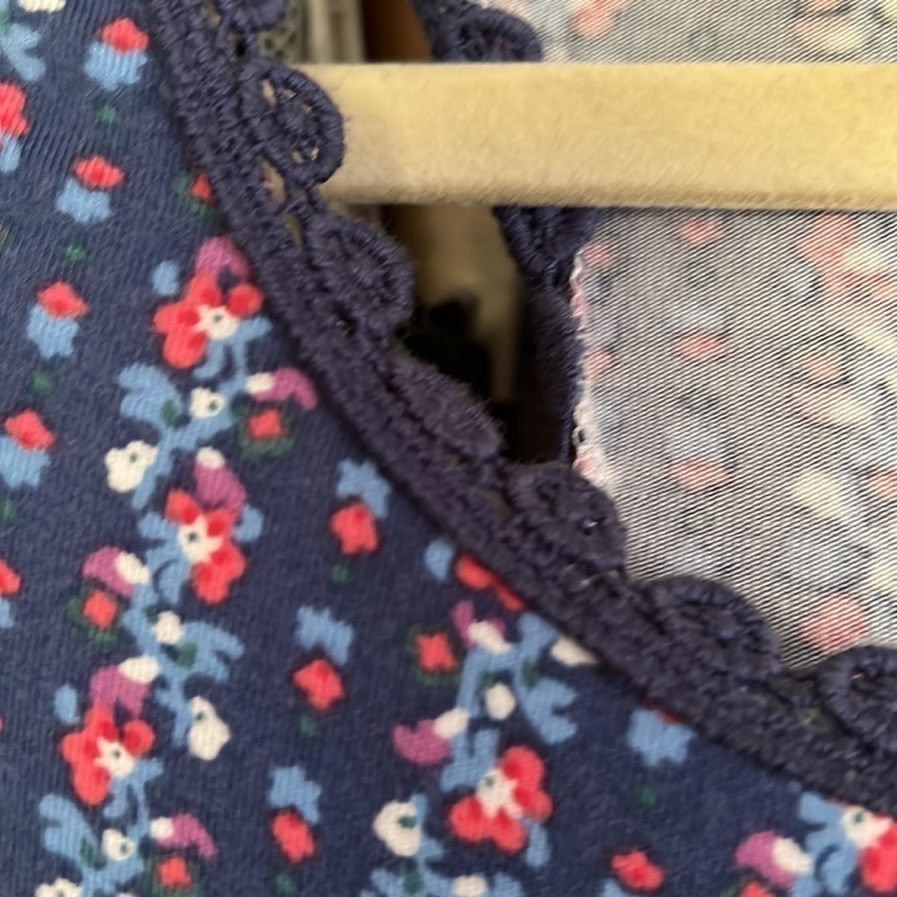 MATILDA JANE Beyond the Horizon Navy Blue/Coral/Purple/White Floral Top,GUC. - Picture 6 of 9